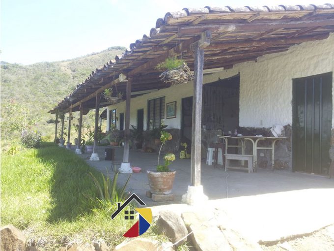fachada.finca-bolivarvalle