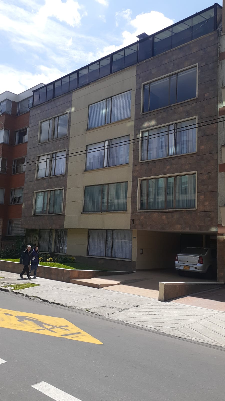 Hermoso Apartamento Amoblado en Urb. Chico Reservado – Bogotá